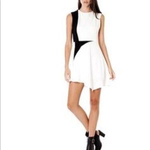 ELLIATT PERSONA COLOR BLOCK FIT AND FLARE DRESS